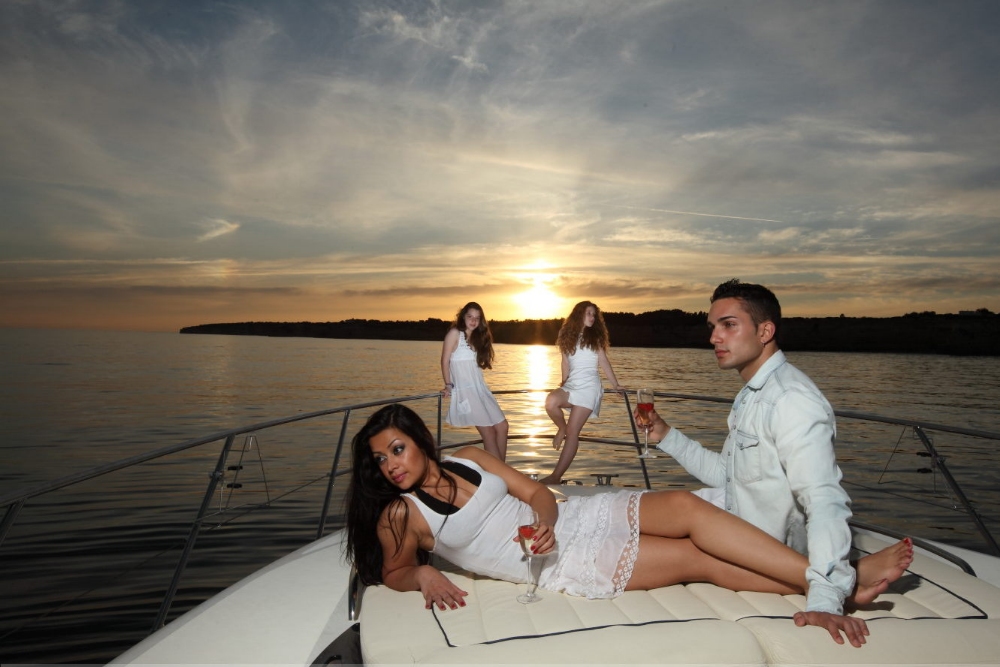 Luxury Sunset Cruise - Vilamoura Luxury Charter